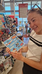 woman holding a Croatian picturebook